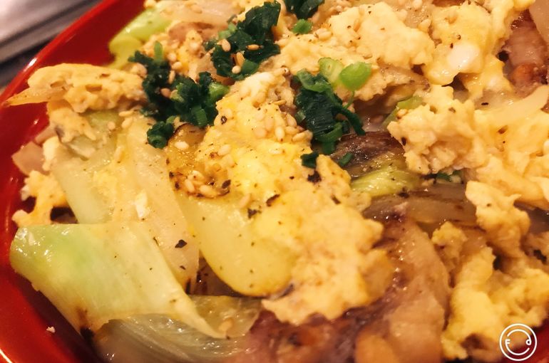 霧島鶏の炭火焼き親子丼